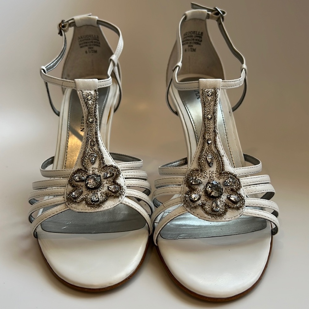 Anne Klein "Akodelle" white leather beaded T strap heeled sandals